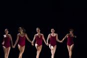 Az izraeli Roy Assaf Dance Company társulat Girls című előadása (Mónus Márton fotója)
